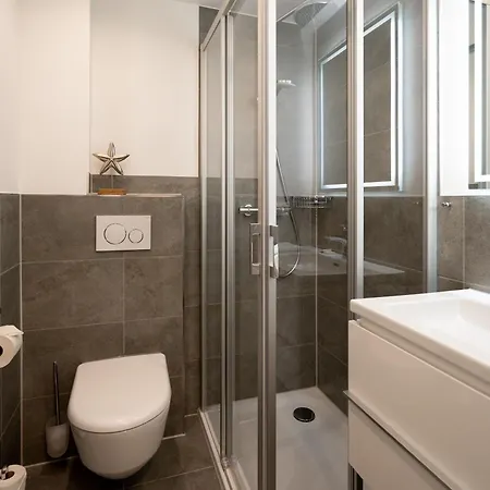 Elisabeth, App 05 דירה